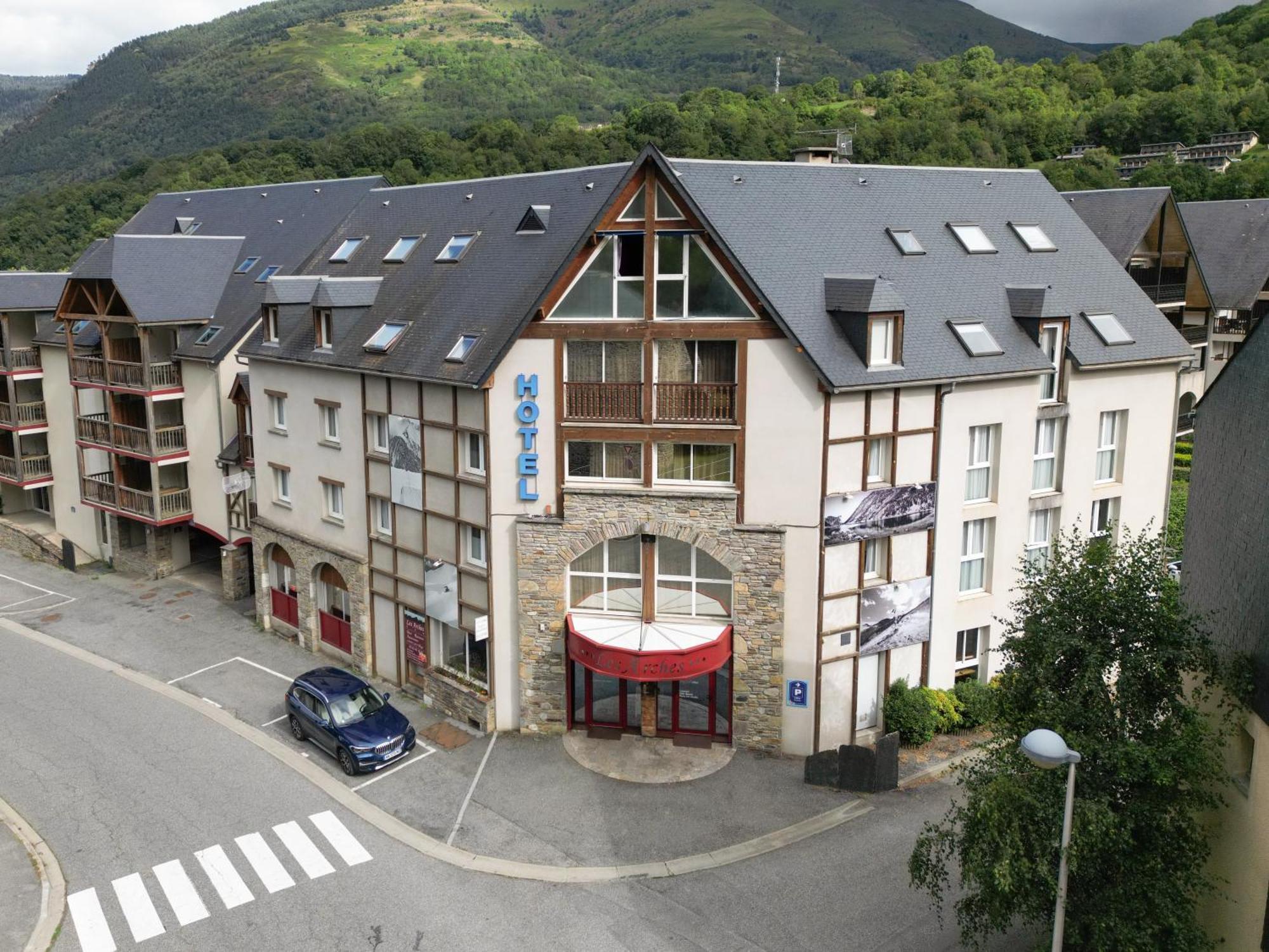Hotel Les Arches Saint-Lary-Soulan Eksteriør billede